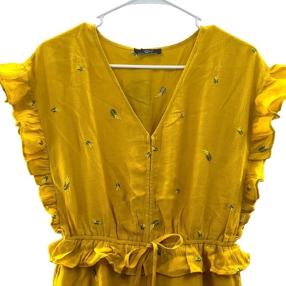 Very J Mustard Colored Summer Romper - Picture 4 of 6